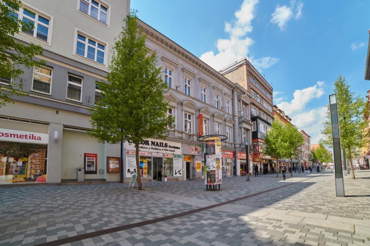 The Dante Apartments 1988, City Centre Хеб Екстер'єр фото